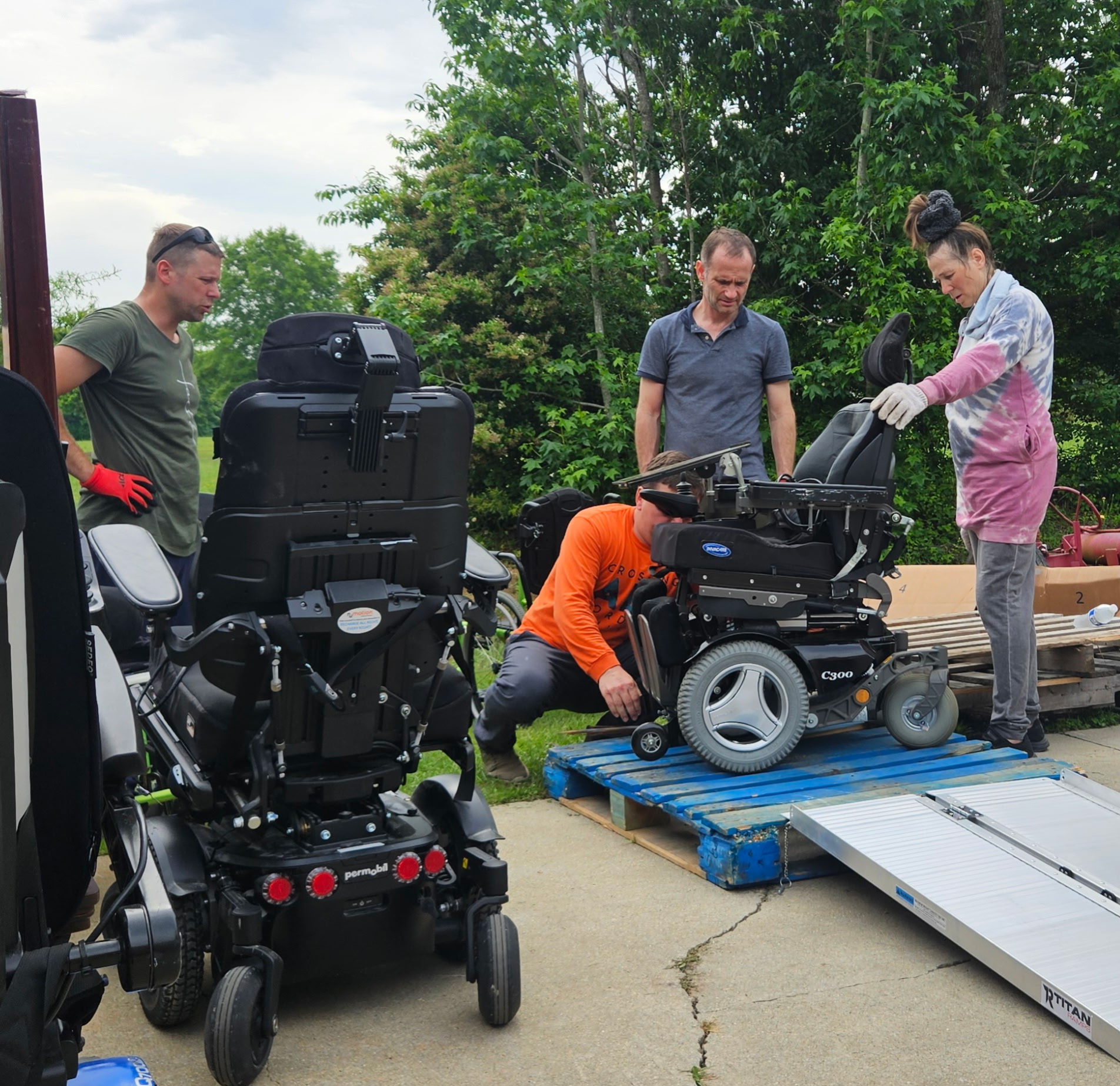 Picture of Volunteers